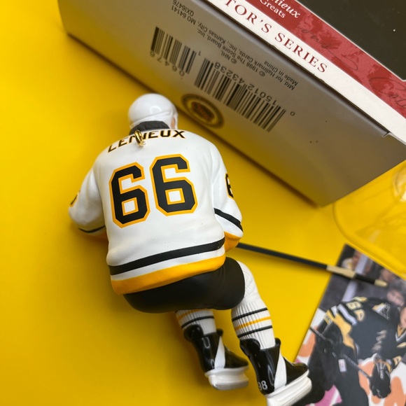2355 - AMT NFL Mario Lemieux Handcrafted Hallmark 1998 Ornament + Card - Picture 11 of 16